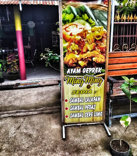 Warung Ming Ming 4