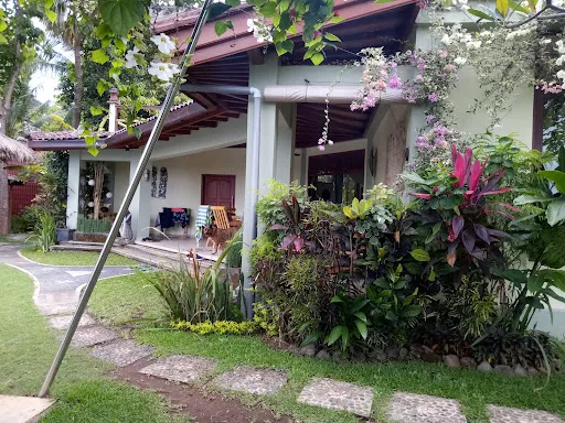 Villa Cantik Sambirenteng 3