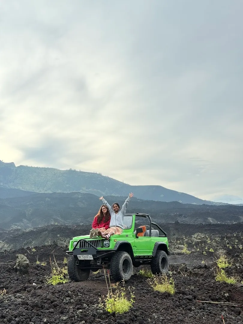 Mount batur sunrise Trekking and jeep Sunrise tour 4