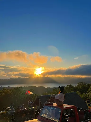 Jess Mount Batur and Jeep Sunrise 1