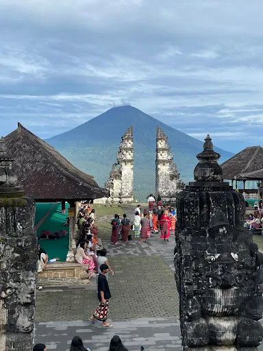 Taxi Service & tour Domplo 2