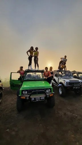 AXL99 JEEP ADVENTURE 2