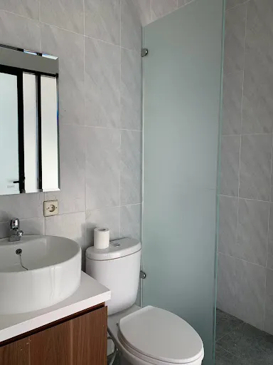 Devanora Hotel & Resto 3