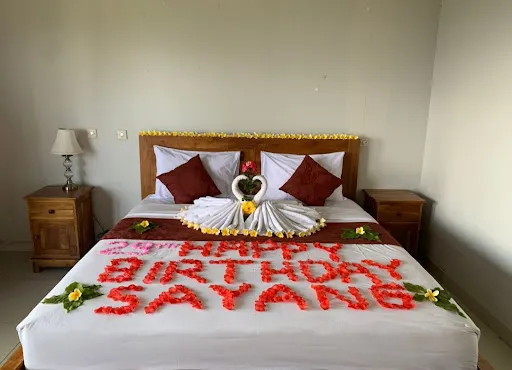 Caldera Hotel & Restaurant 2