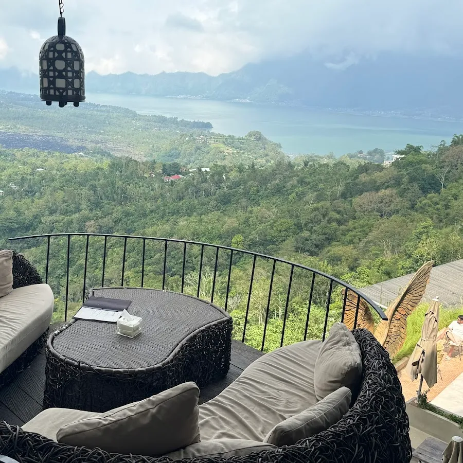 AKASA Specialty Coffee 2