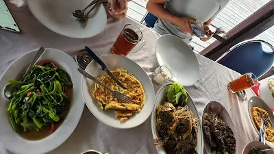 Floating Restaurant Kedisan 3