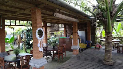 Warung Makan DEWI ASIH Mujair NyatNyat (Food & Drink) 2