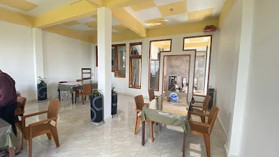 Rumah Makan Arlinas 4