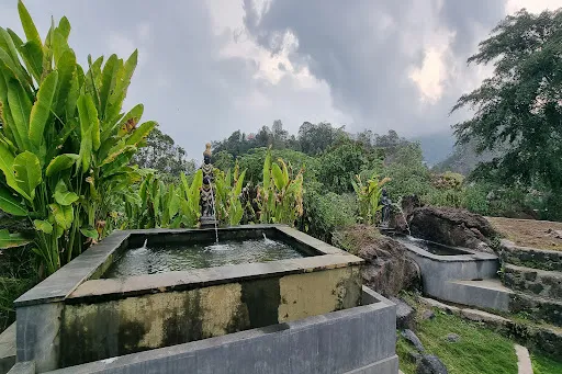 Onion Garden And Natural Hotspring 4