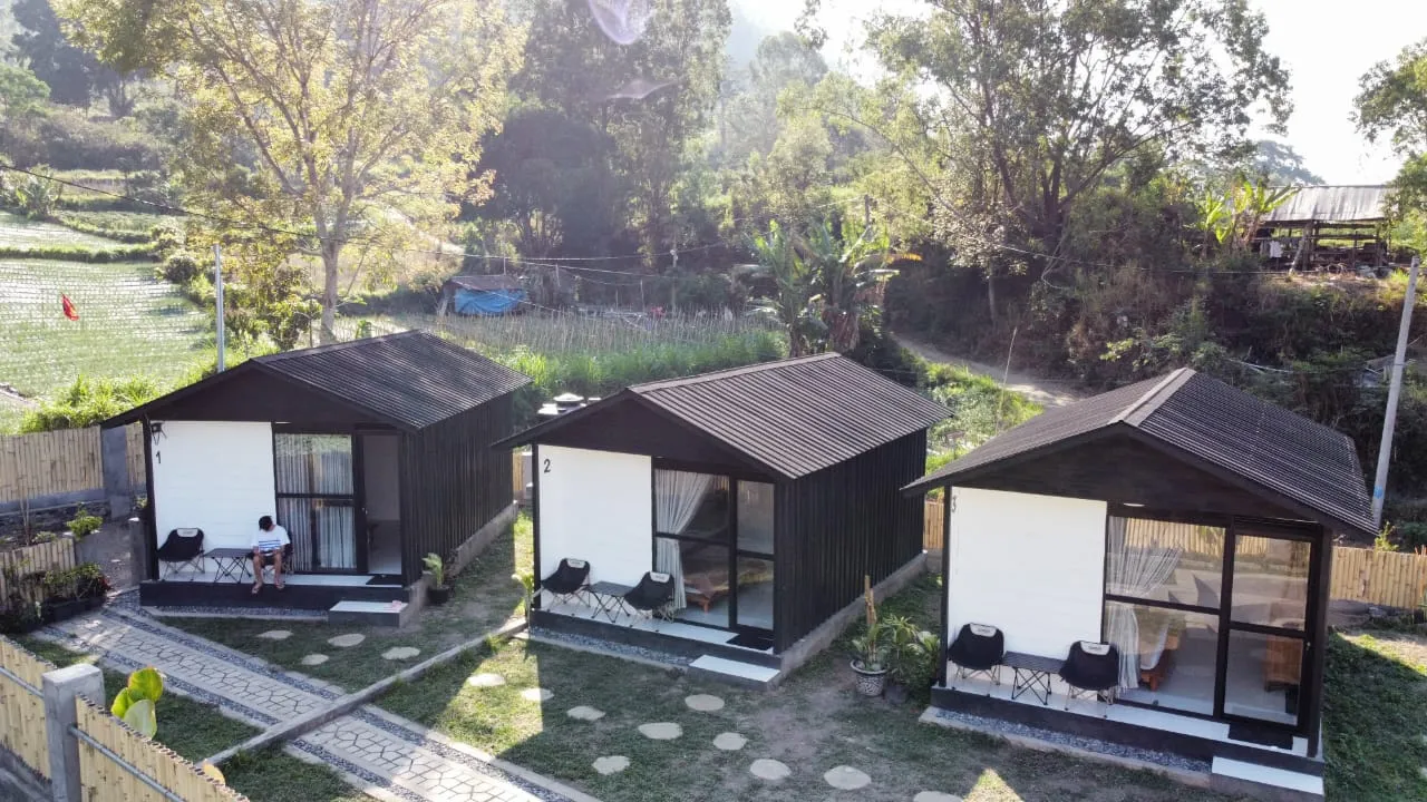 GINASTRO Hom (Cabin and Home family) 3