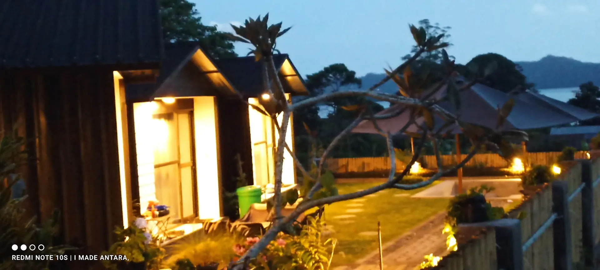 GINASTRO Hom (Cabin and Home family) 4