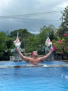 Volcano Sari Hot Springs 3