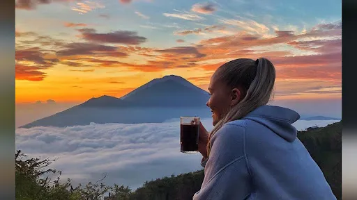 WAYAN BALI MOUNT BATUR SUNRISE 2