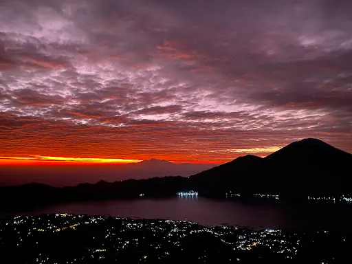 WAYAN BALI MOUNT BATUR SUNRISE 3