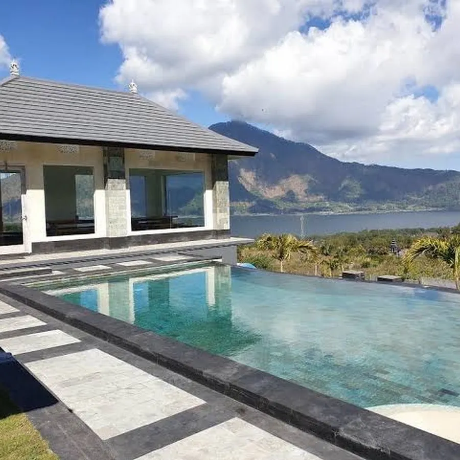 Batur Green Hill 1