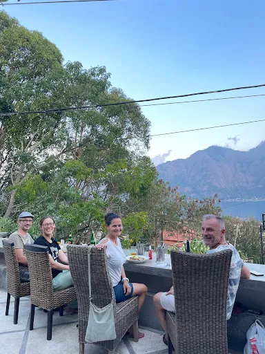 De Laugh Tale Kitchen & Bar (Western, Tapas, Bar) 2