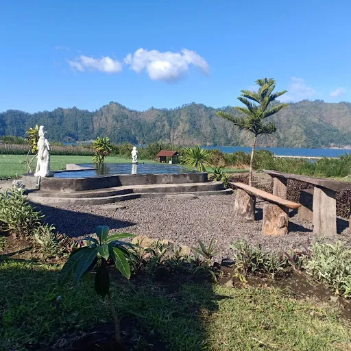 Tegal Bamboo Cottages and Private Hot Spring 3