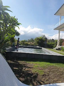 Batur Pyramid Guesthouse 4