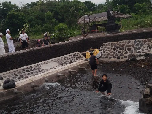 Pura Agung Tri Bhuana 3