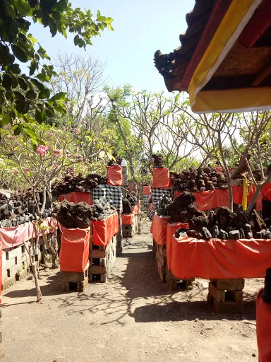Pura Agung Tri Bhuana 4