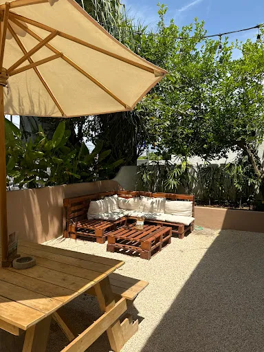 Black Sand Eatery黑沙食堂 1