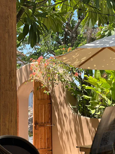 Black Sand Eatery黑沙食堂 4