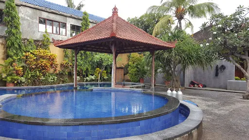 Paradise Palm Beach Bungalows 2