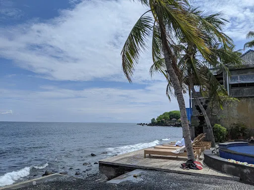 Paradise Palm Beach Bungalows 3