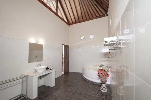 Ocean View 720 3