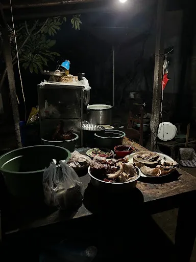Warung Babi Guling Bu Srining 3