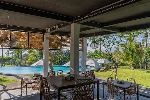 The Palm Restaurant & Rooftop 1