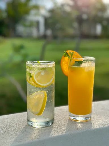 The Palm Restaurant & Rooftop 3