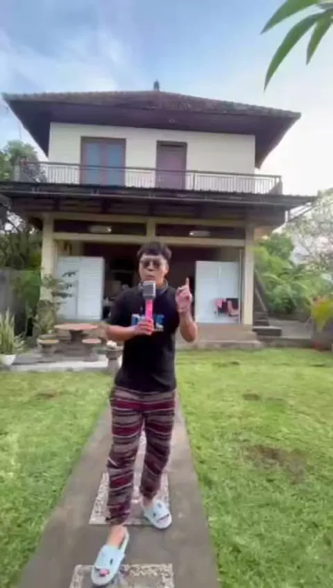 Regina Salon&Spa Tulamben 1