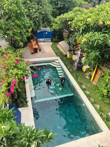 Bali Fab Dive center 2