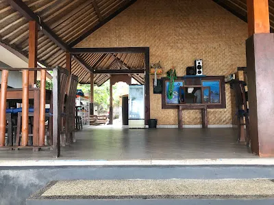 Warung Green Lemon & Beach Bar 4