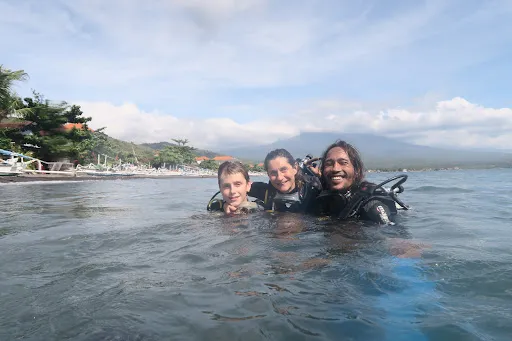 Dream Divers 4
