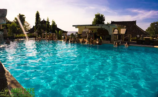 Amed Cafe and Hotel Kebun Wayan 2