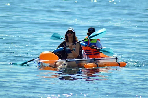 CRYSTAL KAYAK AMED 1