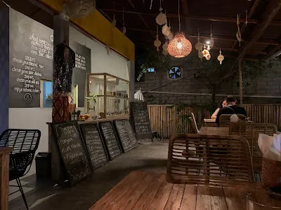 Warung Gayatri 3
