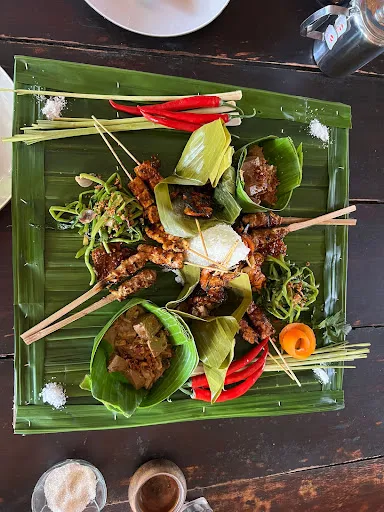 Warung Lesehan Baruna 4