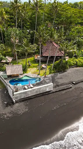 SECRET MOON BEACH HOUSE 4
