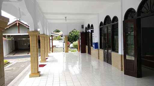 Masjid Baiturrahman (Masjid Putih) 3