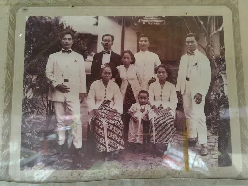 Puri Kaler Kauh Karangasem 1