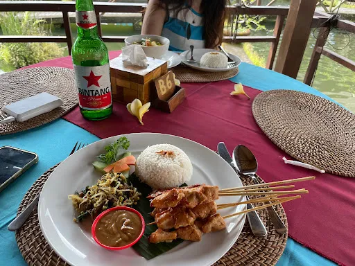 Dewata Agung Restaurant TirtaGangga 2