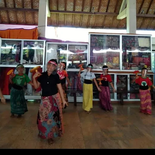 Sanggar Seni Miniarthi's 2
