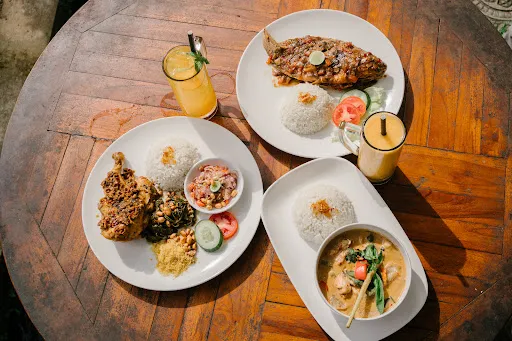 Isen Cafe & Kedai 2