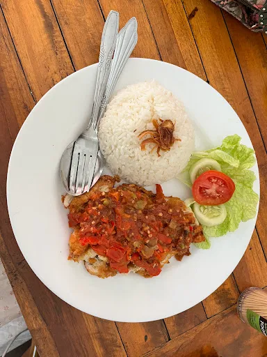 warung babi guling men lego 3