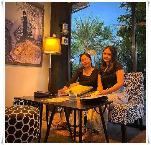 Kedai Kopi Nau Surapati 1