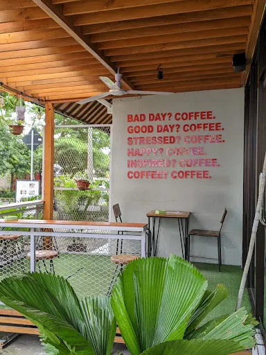 Kedai Kopi Nau Surapati 3
