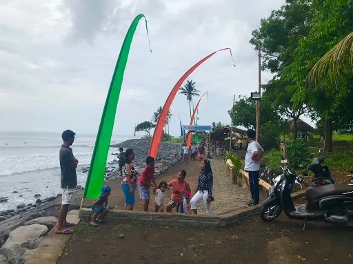 Pura Dalem Desa Jasri 3